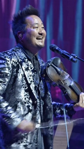 "Philosophize In It! Chemicalize With It!" with Kishi Bashi at our 10th Anniversary Concert.