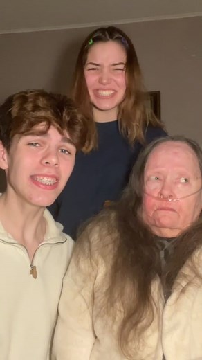 getting back at the old lady 🤪 @barnyardbaby #grandma