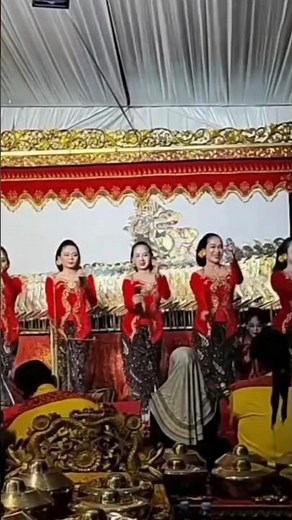Gubuk Asmara #sinden #budayajawa #wayangkulit #campursari #beranda #berandayoutube
