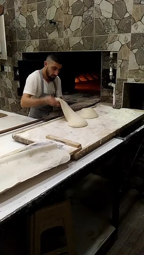 How to Make Bread from Scratch: Step-by-Step Guide