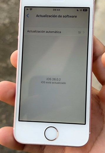 Cómo instalar iOS 26 en iPhone SE 2016