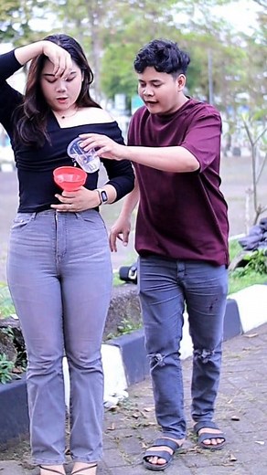Prank doi bikin ngakak 😂 #fbpro #funny #reels #prank #comedy | M Pikri