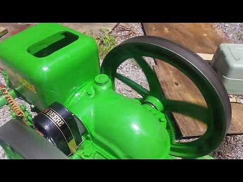 John Deere E 1.5 hp Hit Miss Gas Engine Running after rebuild