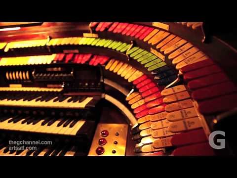 Behind the Scenes with organist Ken Double and the Fox Theatre's Mighty Mo' organ