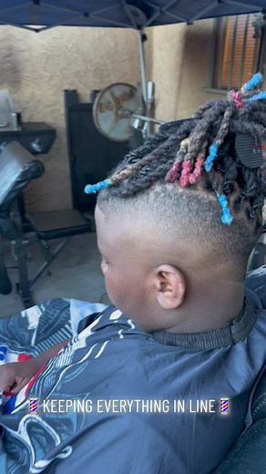 💈KEEPING EVERYTHING IN LINE💈 •QUALITY •QUANTITY •CONSISTENCY #mohawk #haircut #fade #color #fresh #kids #youth #elevate #motivate #creative #barberlife #black #barber #mobile #insta #hairstyles #hairstylist #focus #passion #art #love #peace #motivation #skills #lineup #razor #sharp #crisp #crispy #clean #dope 💪🏾✊🏾💈🖤💯🤜🏾🤛🏾