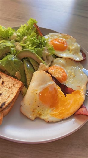 Vidéos de The Cooking Diva!🥘👸🏽😊🤎 (@thecooking.diva2) avec son original - Chez Diatou Cbon 🥗🍤🍽️🍹