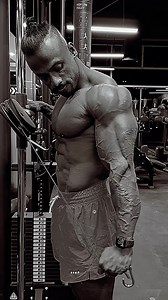 209K views · 670 reactions | Targeting:- triceps Tips :- release under control! ‘ ‘ . . #samtrainer #personaltrainer #bodybuingcoach #bodybuilder #shredding #muscle #gymlife #bestbeast #gymtrainer #competition #gymlifestyle #gymaddict #veins #veinspoppin #reeltoreel #reelkarofeelkaro #reelit #reelsviral #reelsviralvideo #reelsinstagram #reelindiaoffical #reeindia #photography #explore #instagram #fitness #healthy #uae #SHARJAHUAE #dubai | Samfitness.fb | Facebook