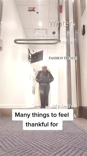 They are mlr3 than a simply pair of shoe. #proud_shoes #comfyshoes #nyclife #ilovezancos #zapatos