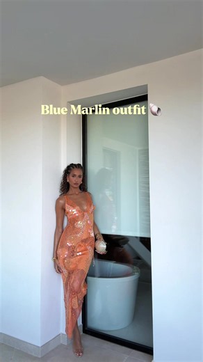 Here’s some blue marlin outfit inspo, I was so stuck on what to wear here when I was planning my outfits! Dress @asos Jewellery @en route jewelry Bag @Debenhams Official Shoes @ZARA #holidayoutfit #ibizaoutfit #outfitinspo #vacationoutfit #sequindress