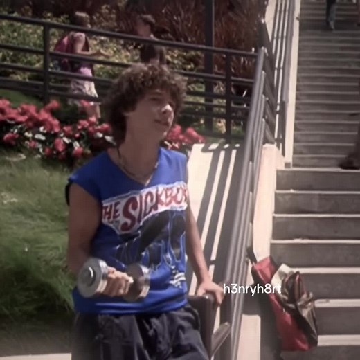 Logan Reese: The Heartthrob of Zoey 101 | Retrofoda