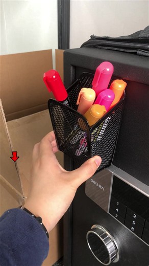 Tired of messy scattered pens all over your desk?This magnetic mesh pen holder solves your clutter trouble!Built-in 3 strong neodymium magnets, stick firmly on fridge, whiteboard & metal lockers without falling.Large capacity for markers, scissors & small office supplies, save your desktop space.Limited 2-pack discount! Tap link below to get yours now!#OfficeOrganization #DeskHacks #HomeStorage #OfficeSupplies #tiktokshop