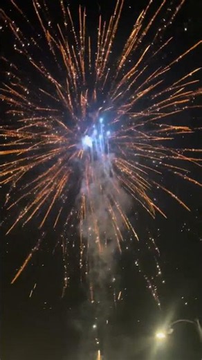 Shoot to thrill firework (fuse jump)