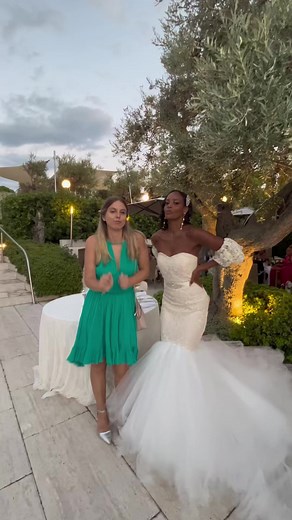10K views · 394 reactions | Created content for this gorgeous wedding in Italy ❤️ If you need a wedding content creator for 2023/2024 let me know  #italy #italianwedding #weddingcontentcreator #destinationwedding #weddingsinitaly #culturaitaliana #italianiallestero | Chiara in Italy | Facebook