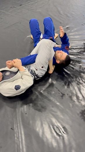 14K views · 157 reactions | Old school sweep and submission Raspagem e finalização das antigas | Deninho Fight Sports | Facebook