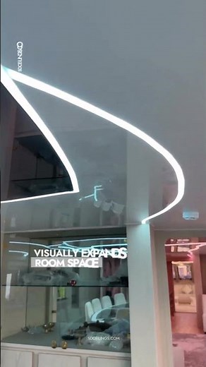 Stretch ceiling silver mirror