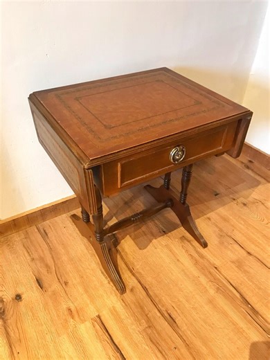 Victorian (english) Drop Leaf Table W/spindle Legs, Leather Top (1800s) - Etsy