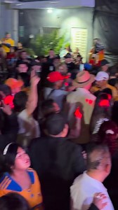 Cumbia de La Paz ✌️ | La Tropa Vallenata