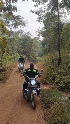Off-road with the Royal Enfield #offroad #royalenfield #bullet350