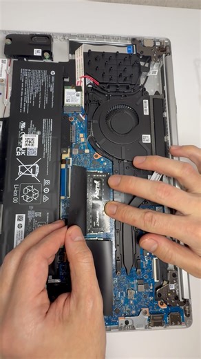 How to install RAM on a laptop #laptop #laptop #computer #top #lifehacks #europe