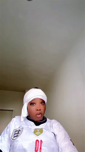 Vidéos de La princesse de Madrid (@habiba.mara) avec son original - PDG VLADIMIRⓂ️5️⃣7️⃣