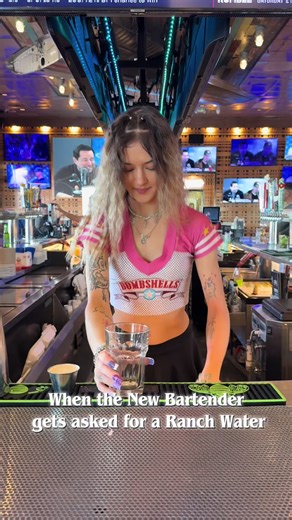 New girl at the bar: “What’s a Ranch Water?” Also new girl: pours actual ranch into a glass of water and sets it in the well 😅💀 Welcome to Bombshells 59, where the drinks are strong, the Bombshell Baddies are hotter than fight night, and no… we do not serve that kind of ranch water. 🥃✨ Pull up this weekend for: 🥊 UFC & Boxing on all the screens 💸 No cover 💋 Your favorite Bombshell Baddies behind the bar (now 99% ranch-water educated) “Come to Bombshells 59 for the fights… stay for the rook