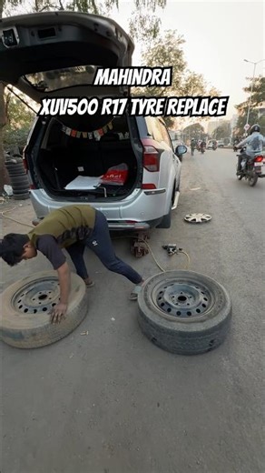 Mahindra Xuv500 R17 Tyre Replacement Process Yogesh Sharma Kota