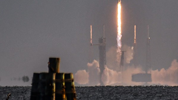 See the launch pads for SpaceX, NASA and ULA from KSC's Gantry at LC39 tour stop