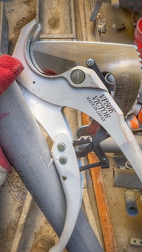 One of the necessary tools on yhe deck work. . I like that VICTOR PVC cutter from @fujiya_international It works great. Usually using it on 2” pvs. . . #toolsofthetrade #electric #electrician #electricalwork #construction #commercialconstruction #bluecollar #tools #electricianstools #diamondbackboyz | yuriy_electrician