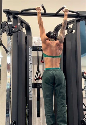 How To Do A Pull Up: Progression Tips