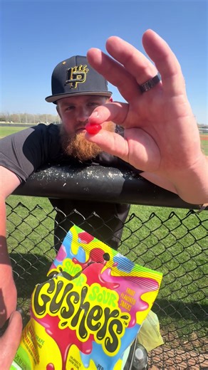 Candy Reviews: Baseball Edition Part 1