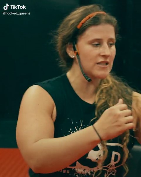 hooked_queens on TikTok