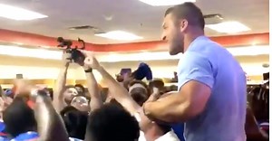 Tim Tebow Gives Awesome Postgame Speech in Florida's Hype Locker Room