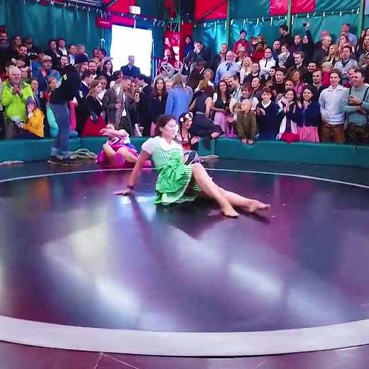 TeufelsRad Crayz Girls Drunk Girls #teufelsrad #fyp #women #gameshow #devilswheel