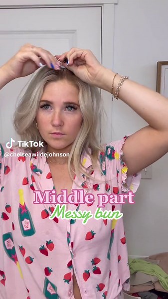 If anybody else is like me and cant figure out how people do buns or ponys without destroying their part..this is for you✨ also why am I always having some sort of wardrobe malfunction 😅#hair #youngmom #hairtutorial #messybuntutorial #braidstutorial #slickedbacktutorial #hairtok #shorthairstyles #longhairstyles #shorthairtutorial