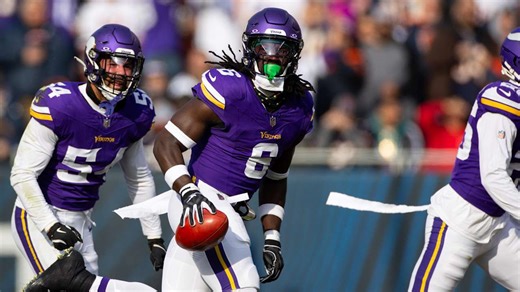 Vikings Block The Bears FG Attempt