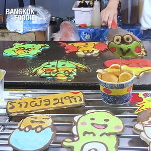 This pancake stall in Bangkok serves up to 76 types of adorable cartoon pancakes! 🦄😍 | Bangkok Foodie