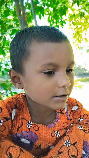 979K views · 24K reactions | এই যুগের বাস্তব প্রেম  #কমেডি #fannyvideos #ajairapublic #Naim | Naim Hossan | Facebook