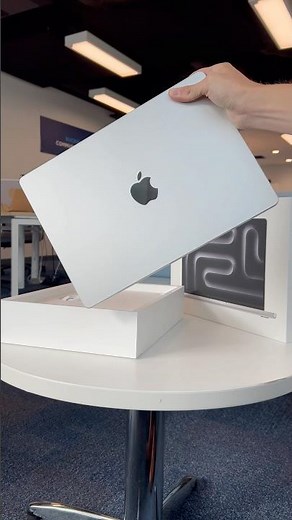 The M4 MacBook Pro UNBOXING