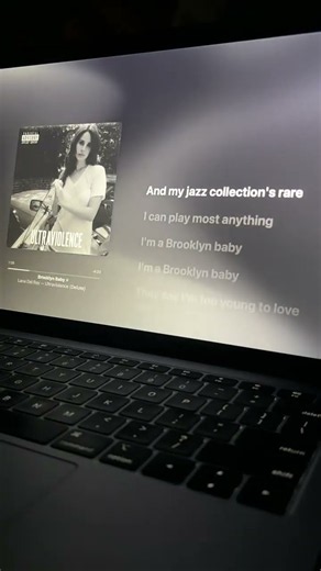 Lana Del Rey - Brooklyn Baby (Lyrics)