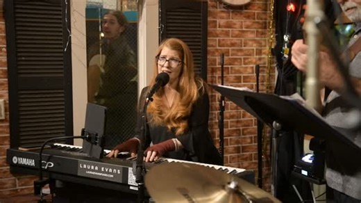 "Smooth Operator," 1984. Great song! But there wasn't a solo on piano quite like this. Laura is slaying the keys. #smoothoperator #livejazz #LauraEvansPiano #livemusic | Laura Evans Piano | Facebook