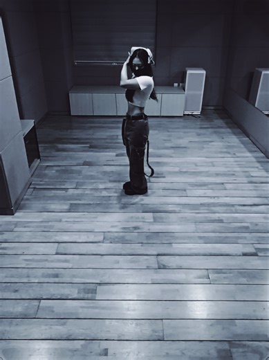 'Cause love is louder in Mono🤍🖤 @official_i_dle In honor of attending Syncopation on 2/21/26🩶 #idle #아이들 #Mono #2026concert #fyp