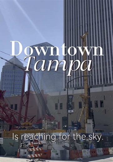🌆 Downtown Tampa is transforming, and One Tampa is the luxury icon leading the way. Currently under construction, this 42-story tower will redefine luxury living in the city, featuring 225 high-end residences with breathtaking views of the skyline, Hillsborough River, and beyond. 🤩 Located in the heart of the cultural district, right across from Curtis Hixon Waterfront Park and steps away from the Riverwalk, One Tampa promises an unparalleled living experience. With significant progress underw