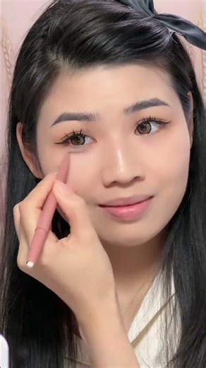 Beginner Makeup Tutorial | Easy Step-By-Step Makeup Order for Complete Beginners