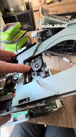 Xbox 360 Teardown! #xbox #console #disassembly #drive #cleaning