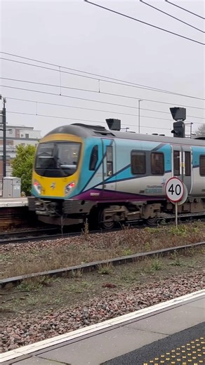 Transpennine Express 185108 - York 21/12/25 #tpe #class185 #york #station #trainspotting #uktrains