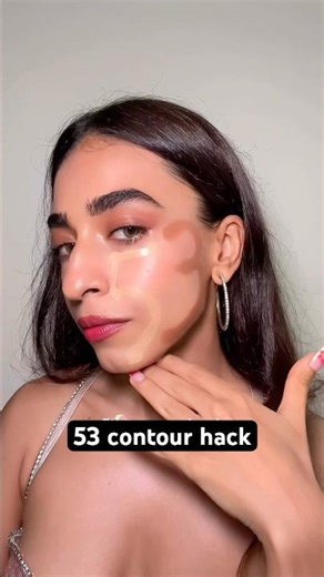 Wait, this actually works?!? 🫣 contour and highlight hack for beginners #makeuphacks #tutorial