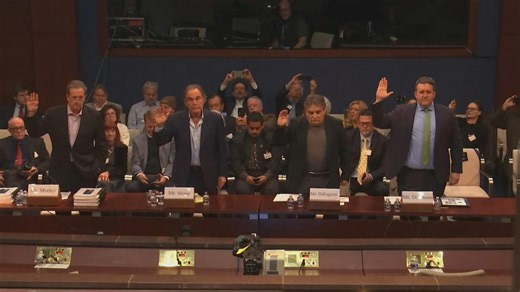 Filmmaker Oliver Stone urges Congress to 'reinvestigate' JFK assassination case