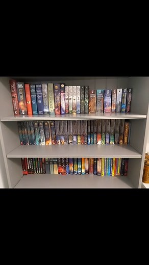 How to prep for your housekeeper! Yes, I prep for the housekeeper, and it’s totally worth it. My housekeeper helps me with cleaning and doing tasks that I don’t have time to do on a daily basis. The team does an amazing job, and they’re at my home for a couple of hours. I’ve noticed that they do a better job when I prep before they come. It may seem strange to “clean” first, but I’m all about the results. You see, if your housekeeper spends time cleaning dishes, doing laundry, and picking up toy