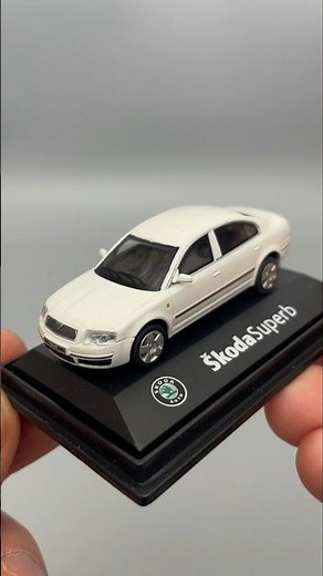 1:72 Skoda Superb I model car by Abrex