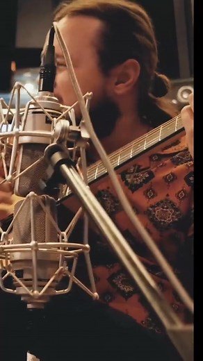 64 reactions | Small musical instruments are also wonderful. | Amazing Music | Facebook